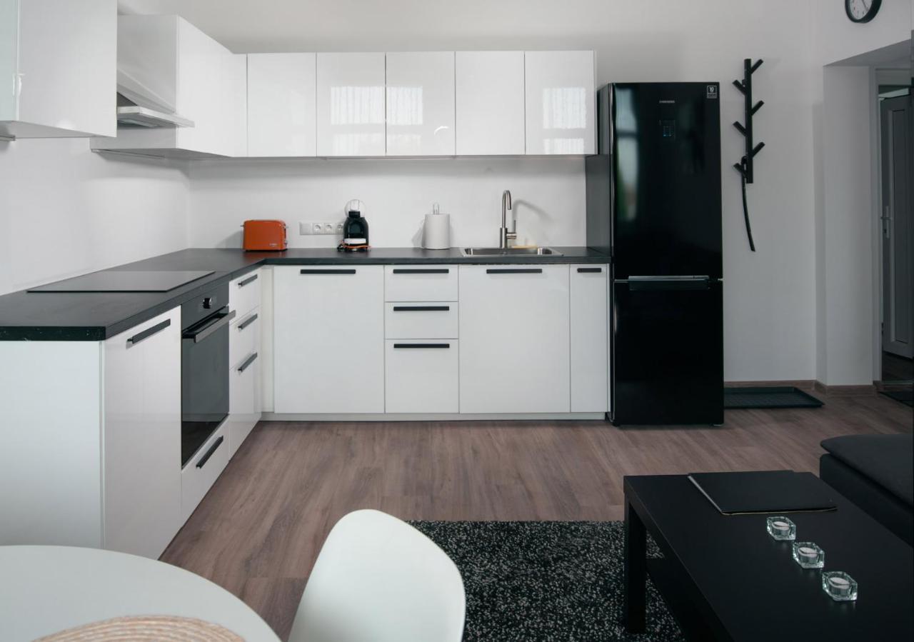 Laurentroom Center Укмерге Экстерьер фото